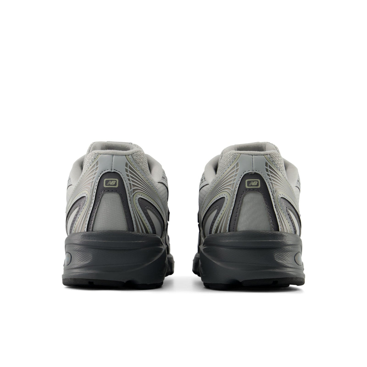 New Balance 740 U740869